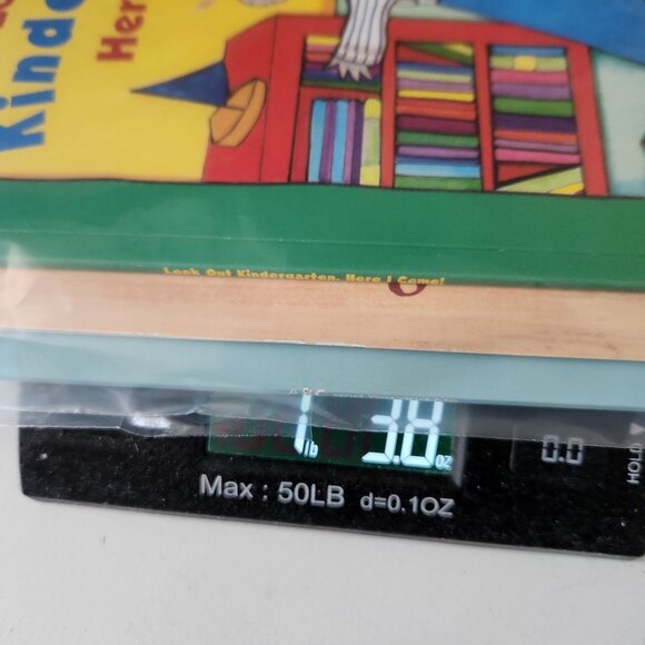 Lot of 3 Picture Books "ABC And You And Me" "Look Out Kindergarten Here I Come!" - Picture 9 of 9